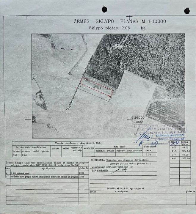 Parduodami du sklypai 4 ha ir 2,06ha žemės ūkio ir mi&scaron;ko ūkio paskirties sklypai. Sklypas randasi Pakruojo r.