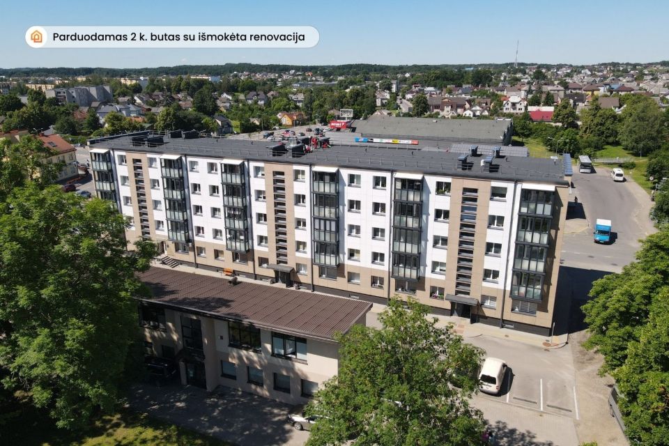 IŠMOKĖTA RENOVACIJA! Parduodamas 2 k. butas centre, Gedimino g., Telšiuose