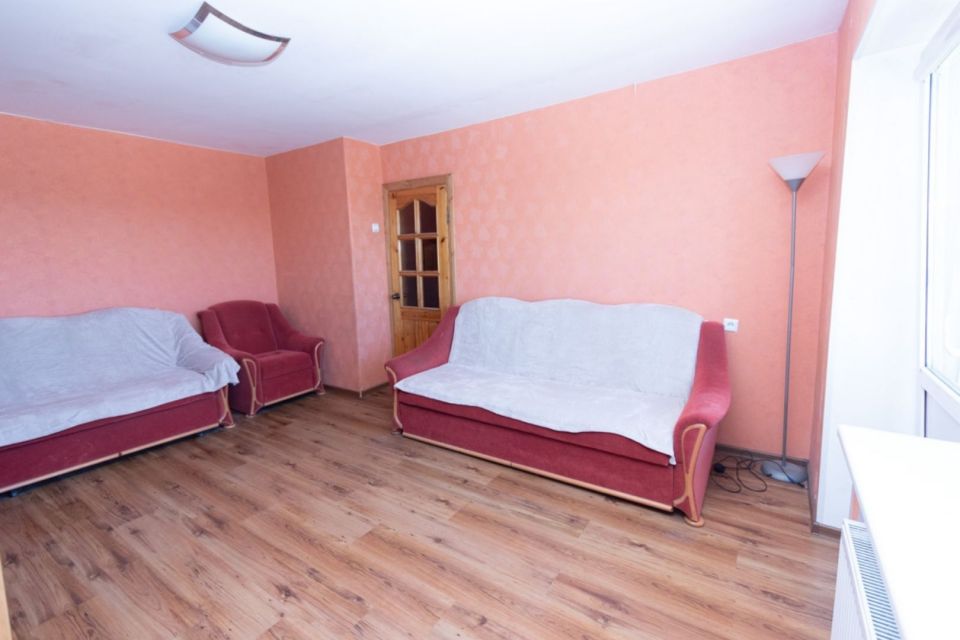 IŠMOKĖTA RENOVACIJA! Parduodamas 2 k. butas centre, Gedimino g., Telšiuose