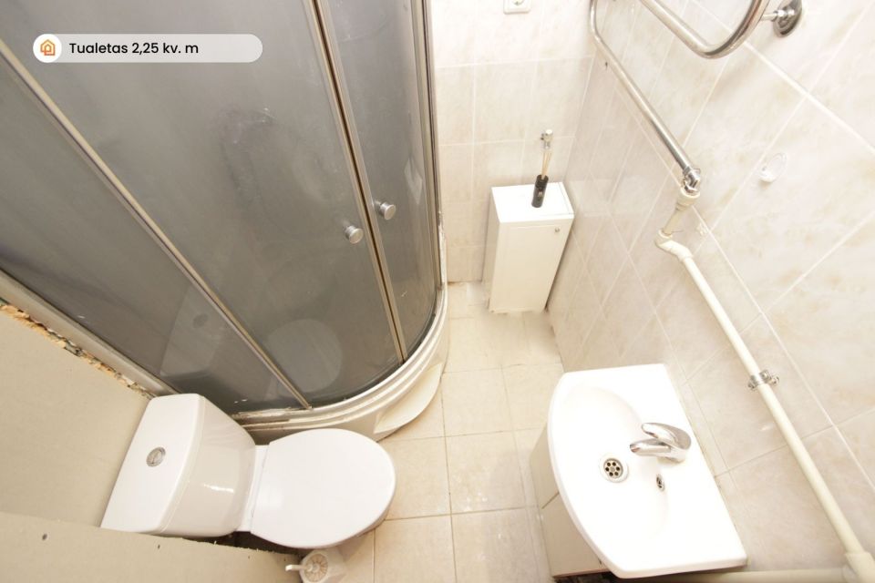 IŠMOKĖTA RENOVACIJA! Parduodamas 2 k. butas centre, Gedimino g., Telšiuose