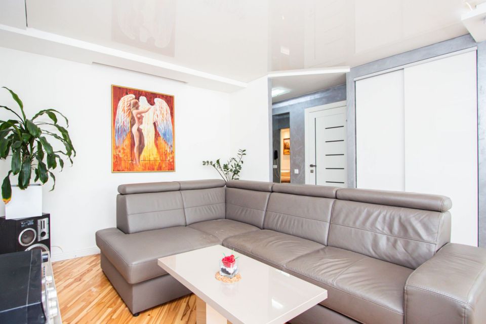 Išnuomojamas 2 kambarių butas miesto centre, Vilniaus g., Šiauliuose