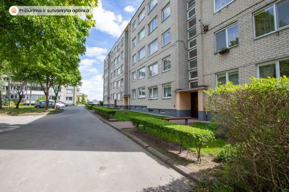 I&scaron;nuomojamas 2 kambarių butas Zoknių mikrorajone, Radvili&scaron;kio g. 116, &Scaron;iauliuose