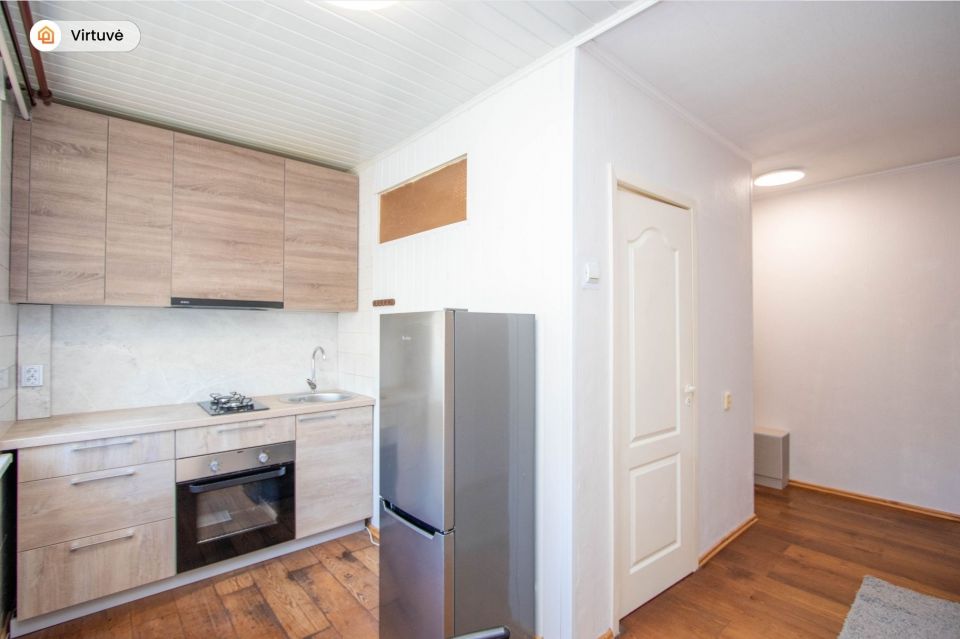 Išnuomojamas erdvus 1 kambario butas centrinėje miesto dalyje, Basanavičiaus g. 18A, Šiauliuose
