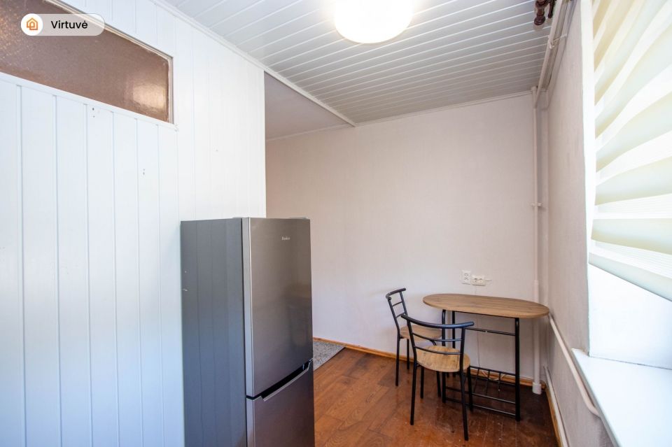 Išnuomojamas erdvus 1 kambario butas centrinėje miesto dalyje, Basanavičiaus g. 18A, Šiauliuose