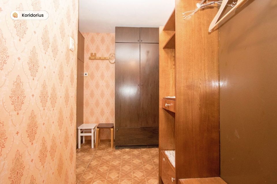 Išnuomojamas erdvus 1 kambario butas pietinėje miesto dalyje, Korsako g. 55, Šiauliuose
