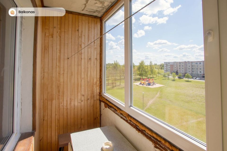 Išnuomojamas erdvus 1 kambario butas pietinėje miesto dalyje, Korsako g. 55, Šiauliuose