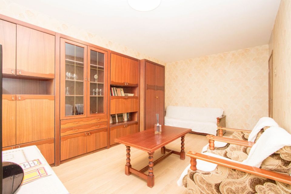 I&scaron;nuomojamas erdvus 2 kambarių butas Architektų g. 42, &Scaron;iauliuose