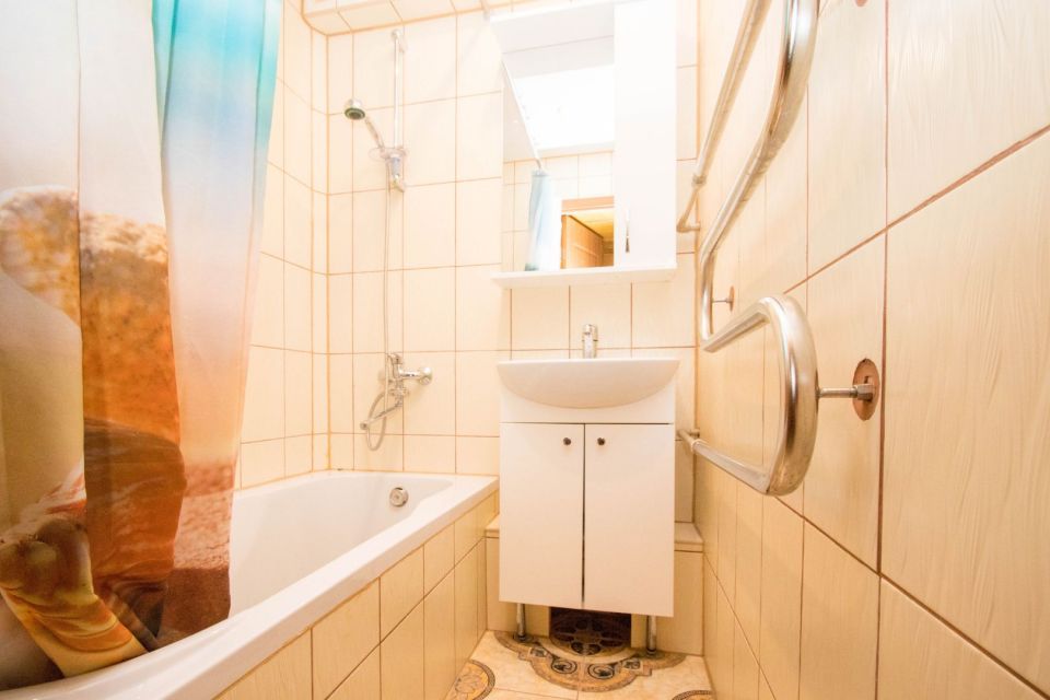 I&scaron;nuomojamas erdvus 2 kambarių butas Architektų g. 42, &Scaron;iauliuose