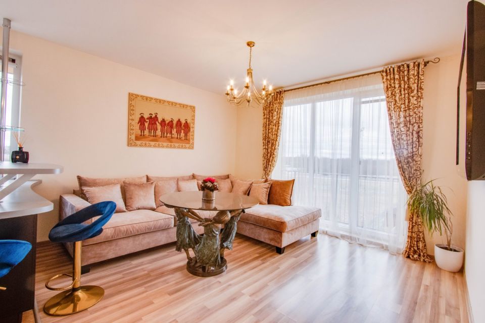 I&scaron;nuomojamas erdvus 3 kambarių butas &Scaron;iaulių mieste, Žaliūkių mikrorajone &ndash; Žaliūkių g. 71, &Scaron;iauliai