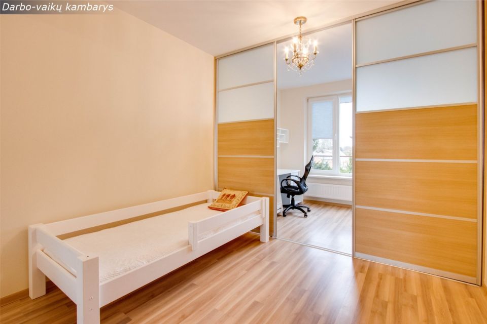 I&scaron;nuomojamas erdvus 3 kambarių butas &Scaron;iaulių mieste, Žaliūkių mikrorajone &ndash; Žaliūkių g. 71, &Scaron;iauliai