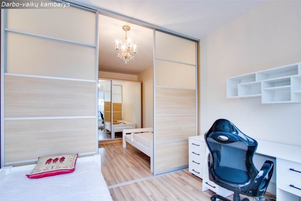 I&scaron;nuomojamas erdvus 3 kambarių butas &Scaron;iaulių mieste, Žaliūkių mikrorajone &ndash; Žaliūkių g. 71, &Scaron;iauliai