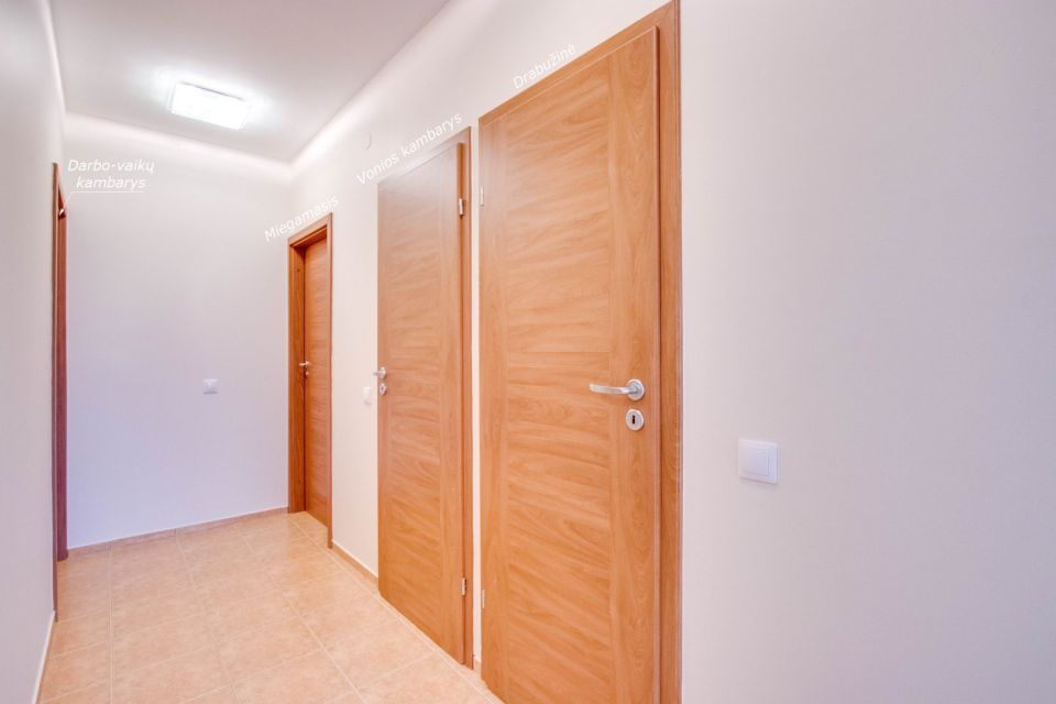I&scaron;nuomojamas erdvus 3 kambarių butas &Scaron;iaulių mieste, Žaliūkių mikrorajone &ndash; Žaliūkių g. 71, &Scaron;iauliai