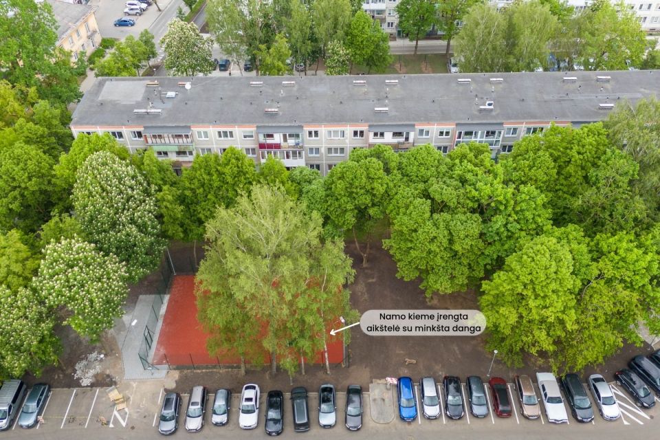 I&scaron;nuomojamas naujai kapitaliai suremontuotas 2 kambarių butas A. J. Greimo g. 62, &Scaron;iauliuose