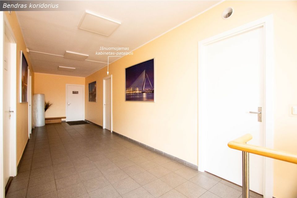 I&scaron;nuomojamos įrengtos 20,59 kv. m komercinės paskirties patalpos/kabinetas Statybininkų g. 21C, &Scaron;iauliai