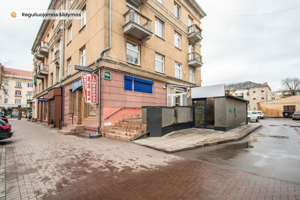 Išnuomojamos įrengtos grožio salono patalpos Šiaulių miesto centre, Vilniaus g. 154!