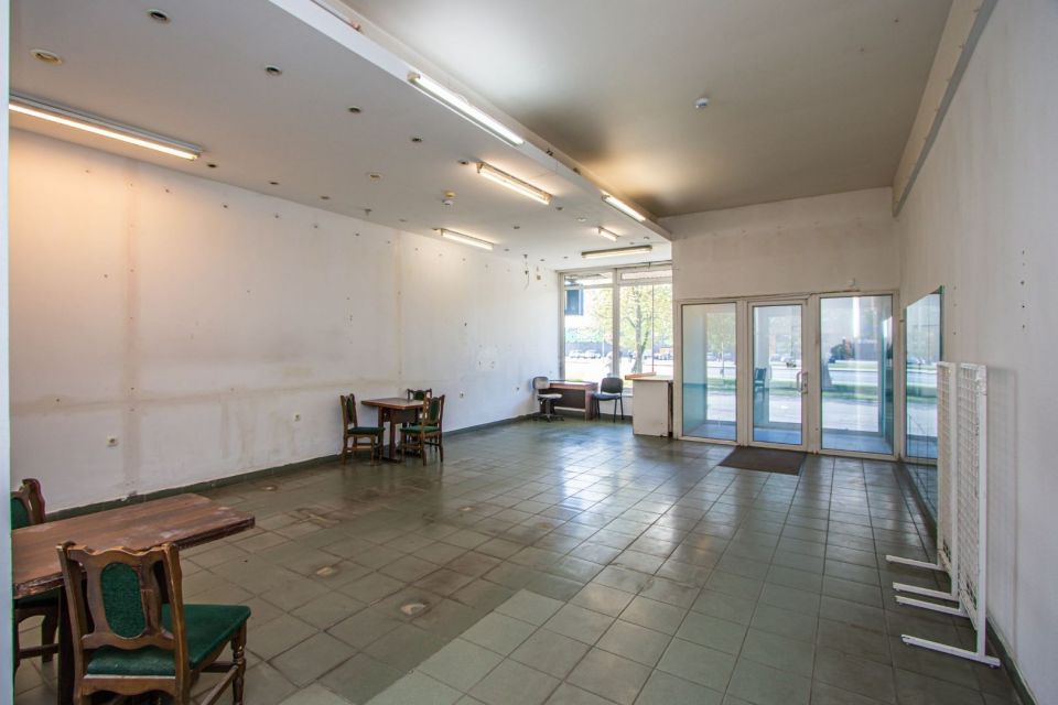 Išnuomojamos patalpos įvairiai veiklai Tilžės g. 52, Šiauliuose