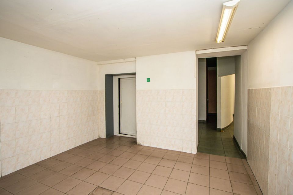 Išnuomojamos patalpos įvairiai veiklai Tilžės g. 52, Šiauliuose