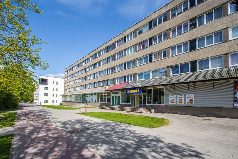 Išnuomojamos patalpos įvairiai veiklai Tilžės g. 52, Šiauliuose