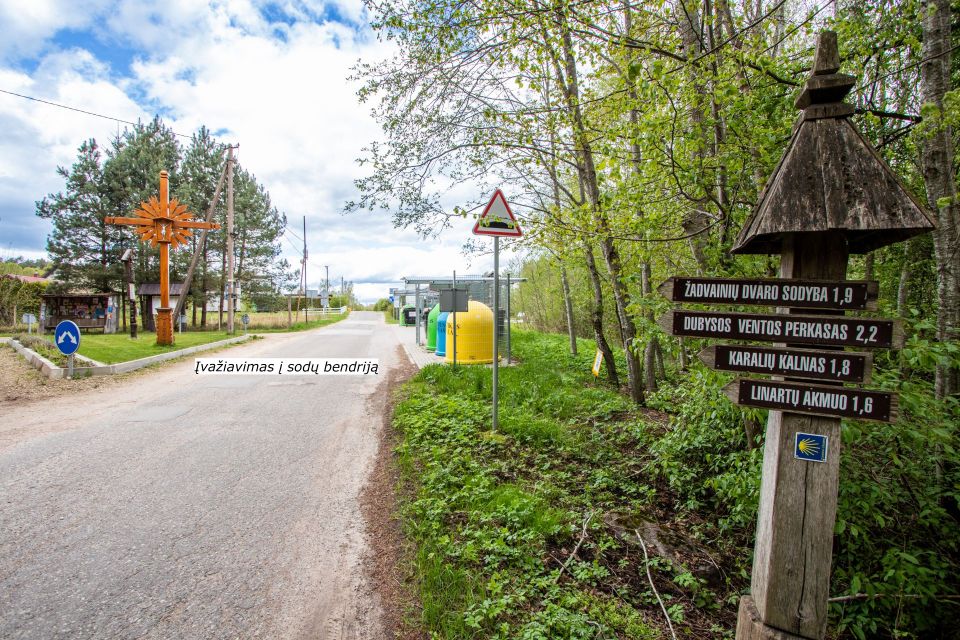 Kurtuvėnų regioniniame parke, Linartų kaime, parduodamas sodo namas su 6,32 arų sklypu.