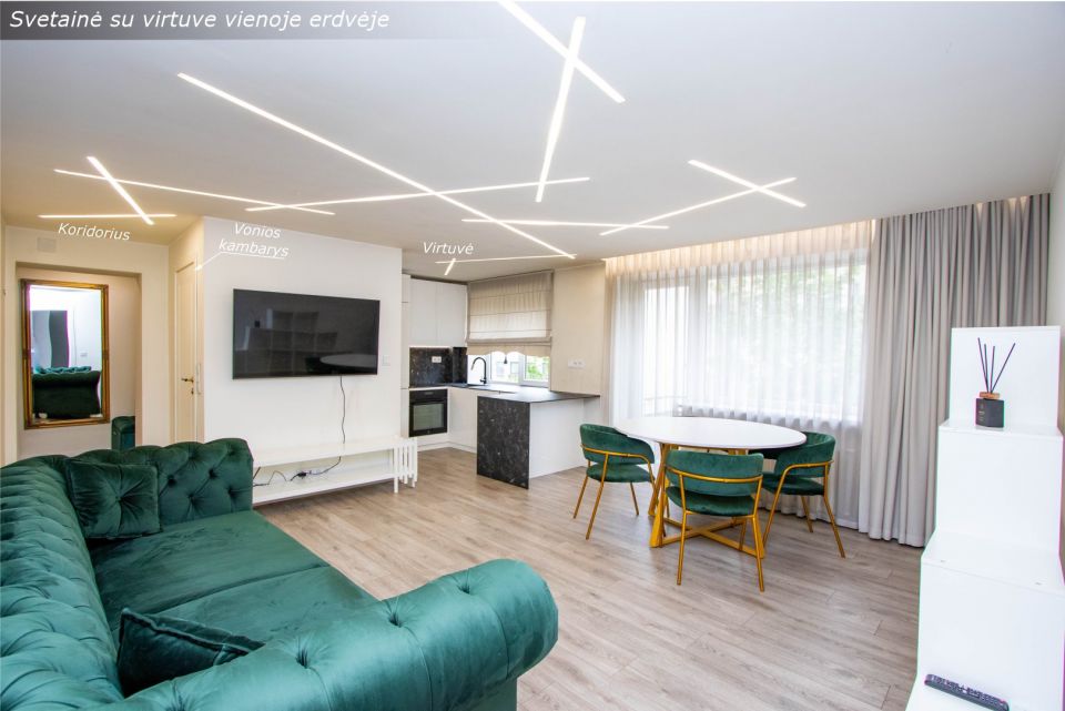 Miesto centre i&scaron;nuomojamas suremontuotas 2 kambarių butas Vasario 16-osios g. 31, &Scaron;iauliuose