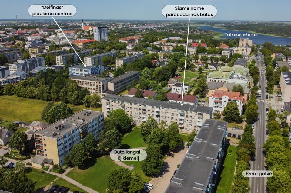 Miesto centre, parduodamas šiuolaikiško interjero 2 kambarių butas, Ežero g. 3, Šiauliuose