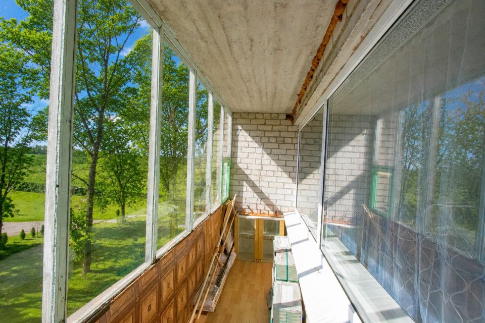 Nauja kaina! Parduodamas tvarkingas ir erdvus 2 kambarių butas Radvili&scaron;kio r., Kuti&scaron;kių k., Pu&scaron;ų g. 55