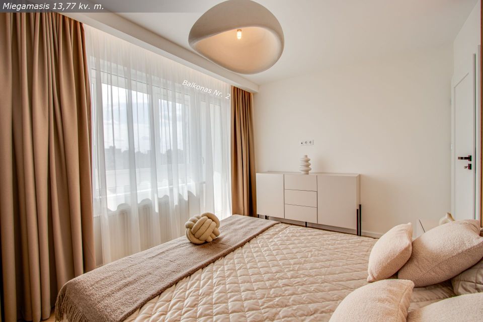 Naujai ir kokybi&scaron;kai suremontuotas 3 kambarių butas Architektų g. 6, &Scaron;iauliai.