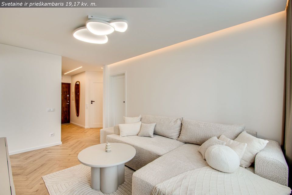 Naujai ir kokybi&scaron;kai suremontuotas 3 kambarių butas Architektų g. 6, &Scaron;iauliai.