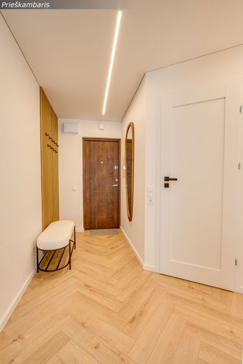 Naujai ir kokybi&scaron;kai suremontuotas 3 kambarių butas Architektų g. 6, &Scaron;iauliai.