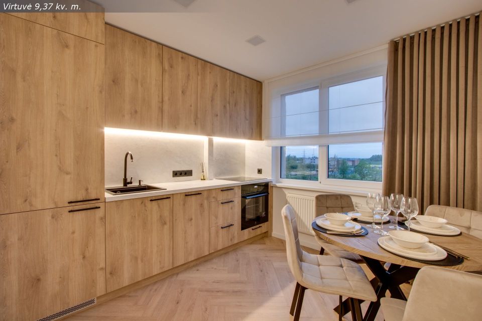 Naujai ir kokybi&scaron;kai suremontuotas 3 kambarių butas Architektų g. 6, &Scaron;iauliai.