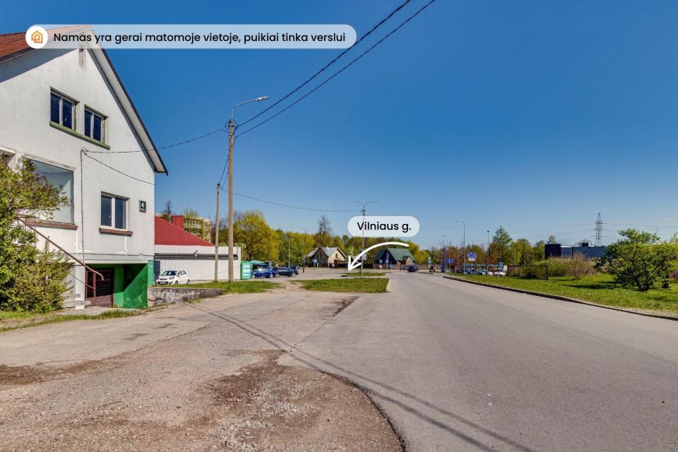 Parduodama  106,40 kv. m bendro ploto namo dalis, tinkanti verslui, Šiauliuose, Šimšės mikrorajone, Vilkaviškio g. 4