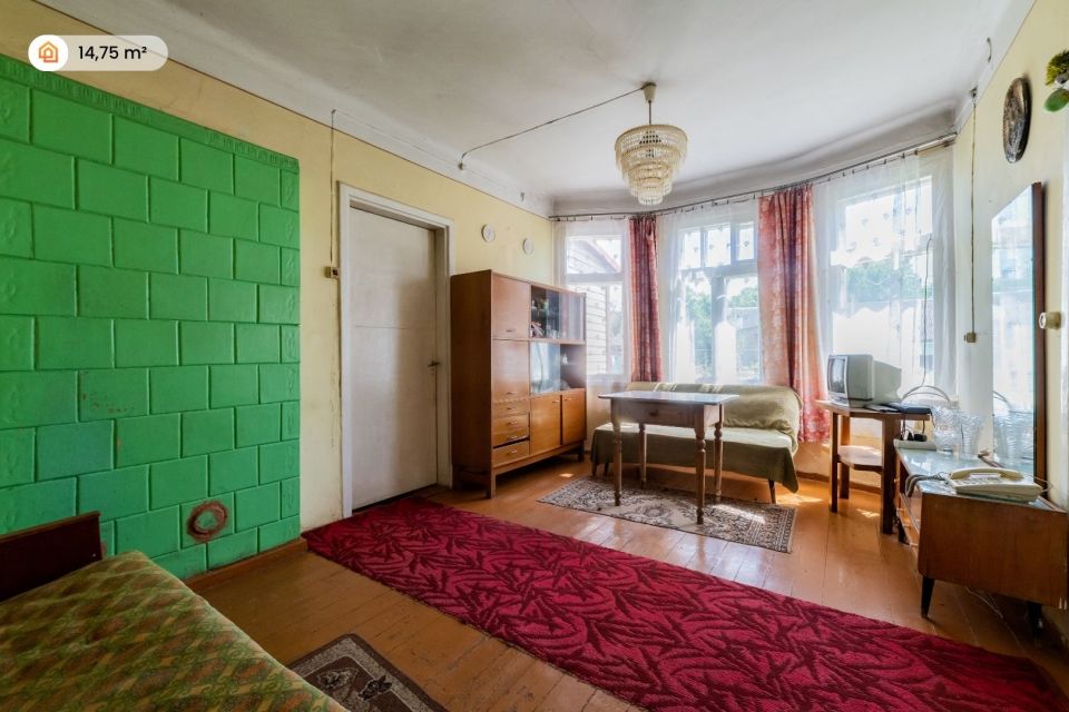 Parduodama 2 kambarių namo dalis su atskiru įėjimu Vaižganto g. 15, Panevėžyje, &scaron;alia Kristaus Karaliaus Katedros