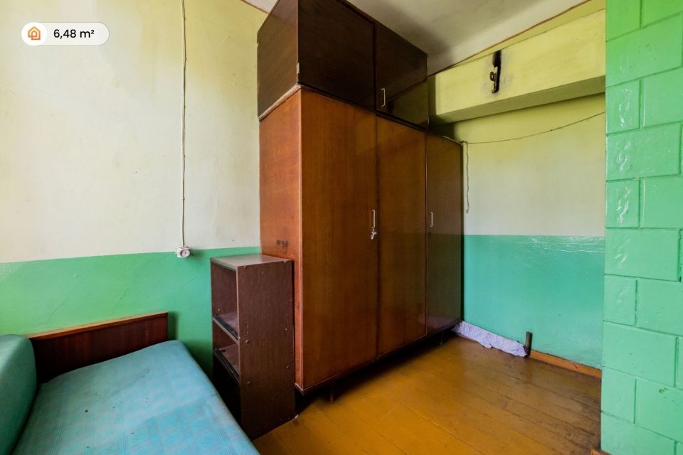 Parduodama 2 kambarių namo dalis su atskiru įėjimu Vaižganto g. 15, Panevėžyje, &scaron;alia Kristaus Karaliaus Katedros