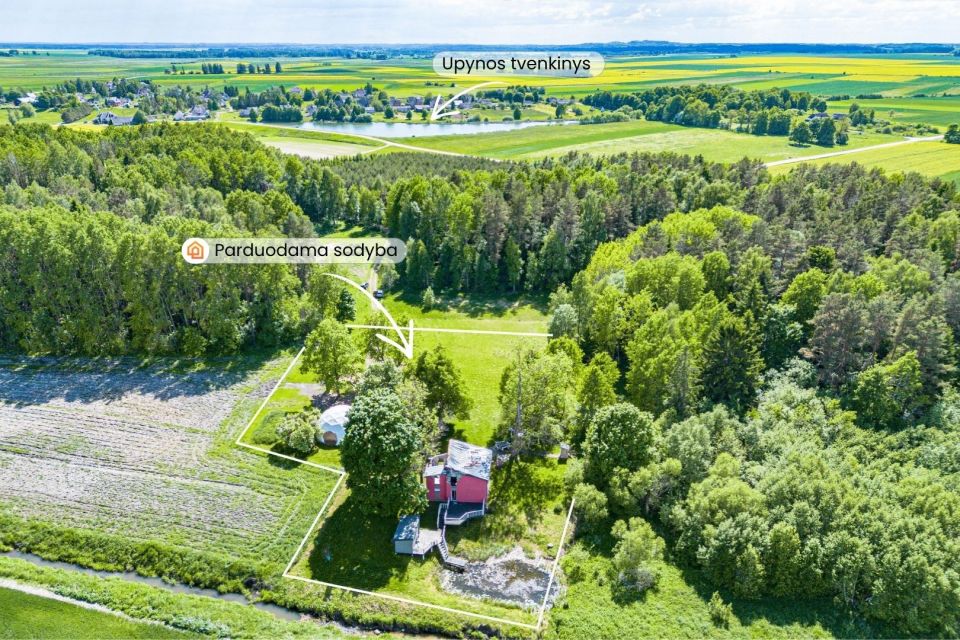 Parduodama jauki sodyba, vaizdingoje vietoje Žeimuvėnų k., Upynos sen., Tel&scaron;ių r.