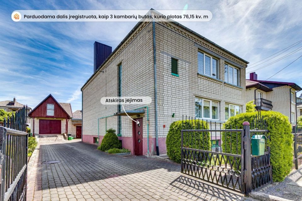 Parduodama mūrinio namo dalis (II auk&scaron;tas) su sklypo dalimi Tel&scaron;iuose, Melioratorių g. 47