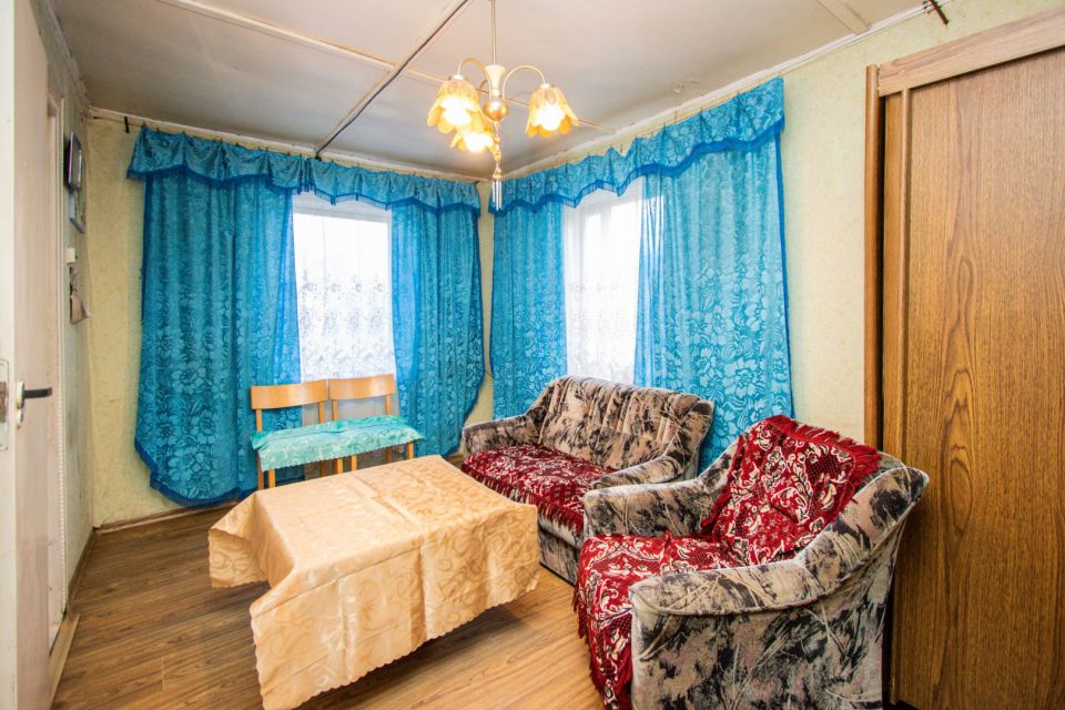 Parduodama namo dalis šalia miesto centro, Kalniuko mikrorajone, Nidos g. 16, Šiauliai!