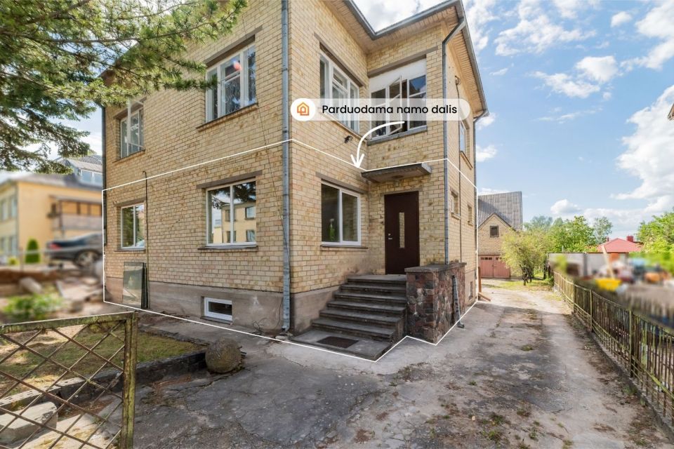 Parduodama pusė namo už 1 k. buto kainą - Daržininkų g. 3, Vijoliuose, &Scaron;iauliu r.