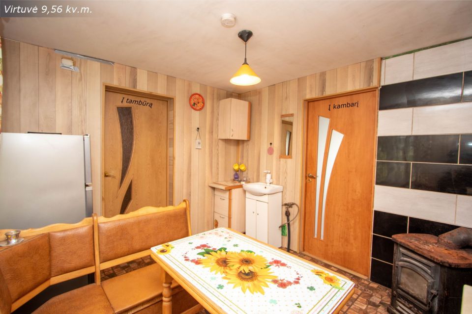 Parduodama nuošali sodyba-vienkiemis su 30 arų sklypu, Kelmės r. Ganyprovos k. 9