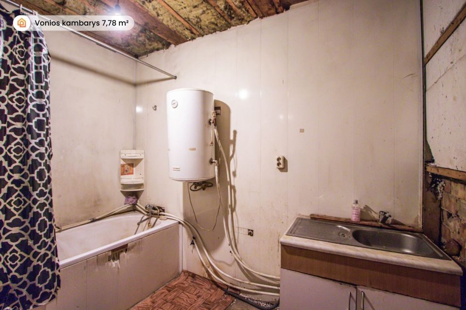Parduodama sodyba ežerų ir miškų apsuptyje, Telšių r., Kegų k., Ilgio g. 27
