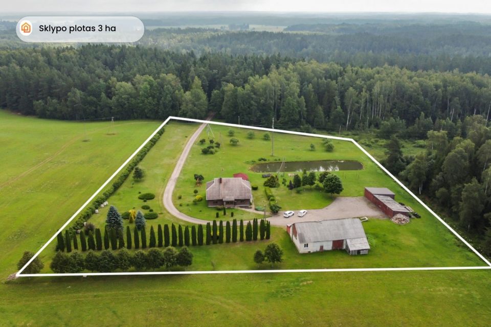 Parduodama sodyba miškų apsuptyje, Telšių r., Sarakų II k. su 3 ha sklypu ir tvenkiniu