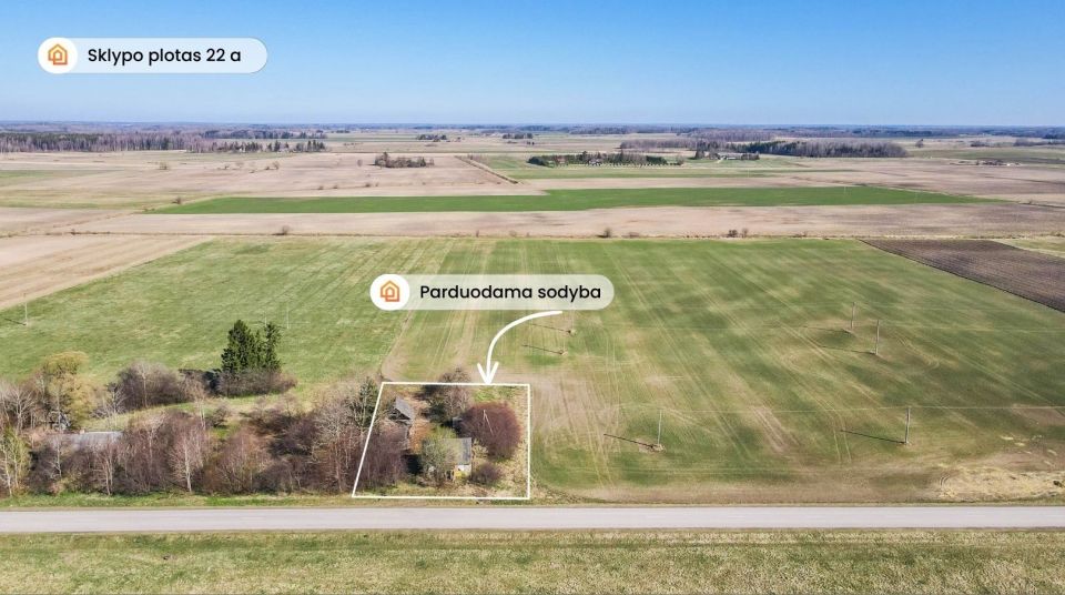 Parduodama sodyba Skuodo rajone, &scaron;alia Mosėdžio miestelio, Miesto Kalni&scaron;kių g. su 22 arų žemės sklypu