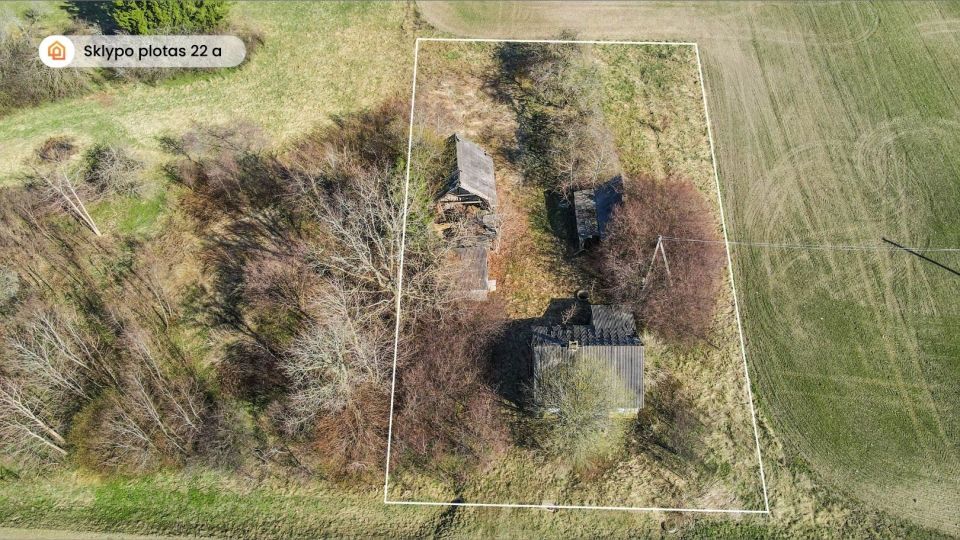 Parduodama sodyba Skuodo rajone, &scaron;alia Mosėdžio miestelio, Miesto Kalni&scaron;kių g. su 22 arų žemės sklypu