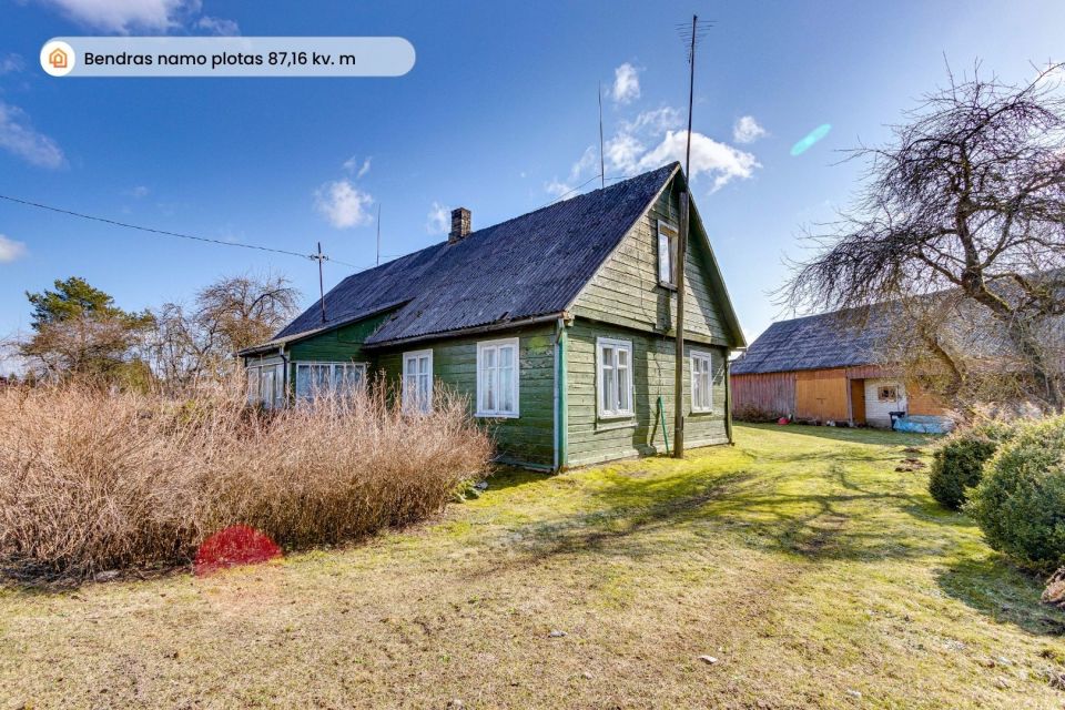 Parduodama sodyba su 7,36 ha bendro ploto sklypais Platelių g. 5, Žemaičių Kalvarijoje, Plungės r.