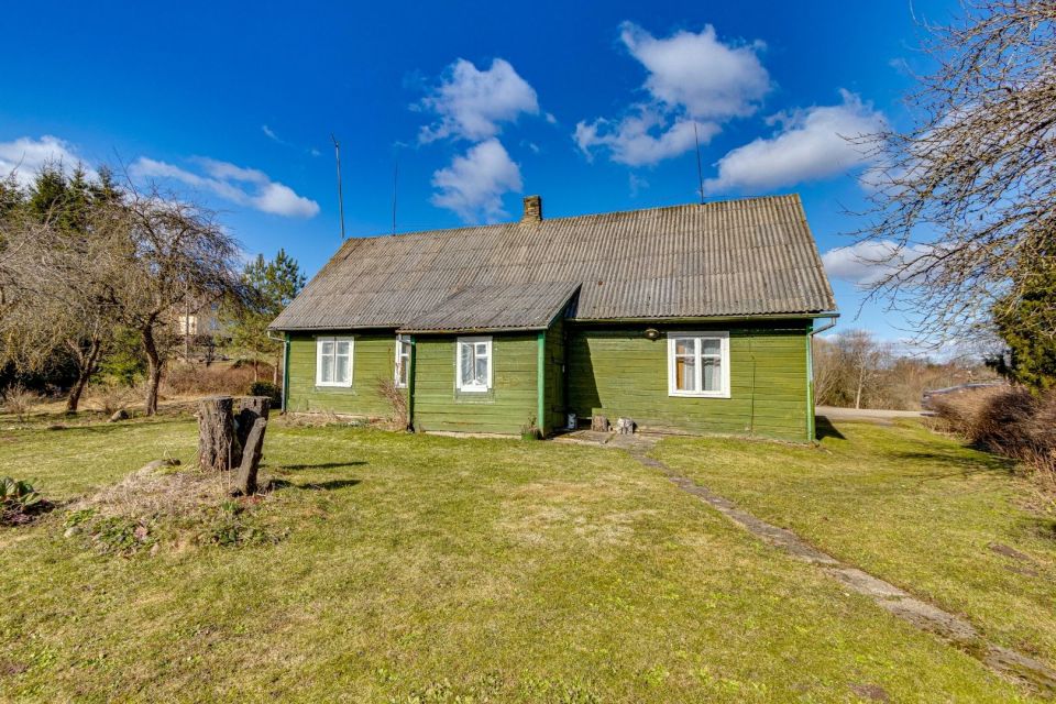 Parduodama sodyba su 7,36 ha bendro ploto sklypais Platelių g. 5, Žemaičių Kalvarijoje, Plungės r.