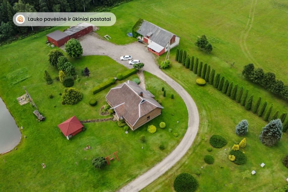 Parduodama sodyba miškų apsuptyje, Telšių r., Sarakų II k. su 3 ha sklypu ir tvenkiniu