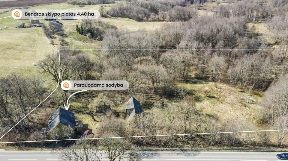 Parduodama sodyba vaizdingoje vietovėje su 4,40 ha sklypu Plungės r., Vydeikių k., Tėvi&scaron;kės g.