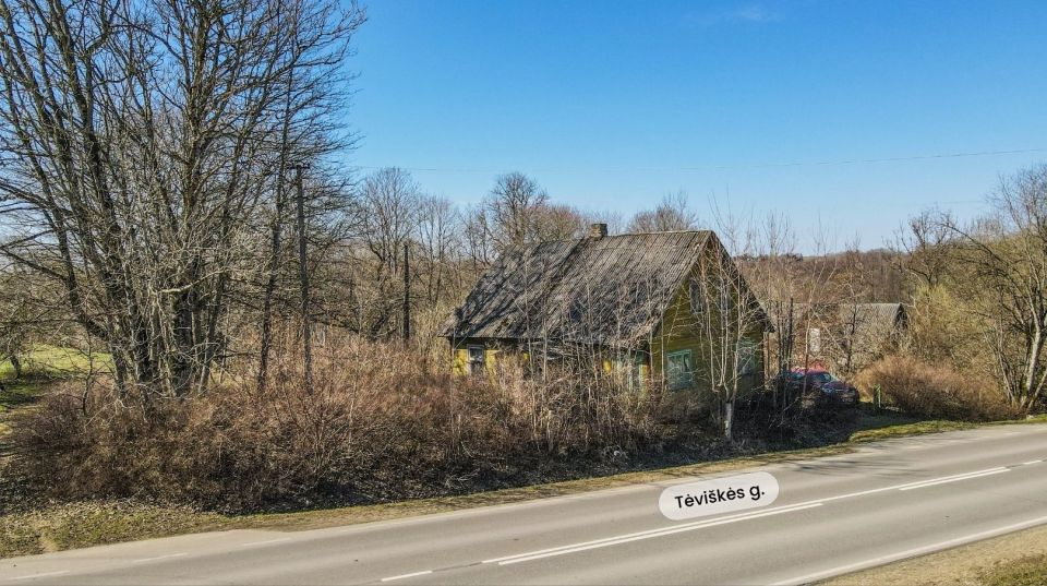 Parduodama sodyba vaizdingoje vietovėje su 4,40 ha sklypu Plungės r., Vydeikių k., Tėvi&scaron;kės g.