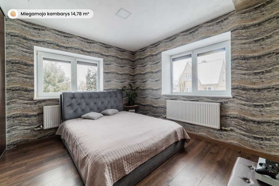 Parduodama suremontuota mūrinio namo dalis Vijoliuose, Agronomijos g. 6, &Scaron;iaulių r.