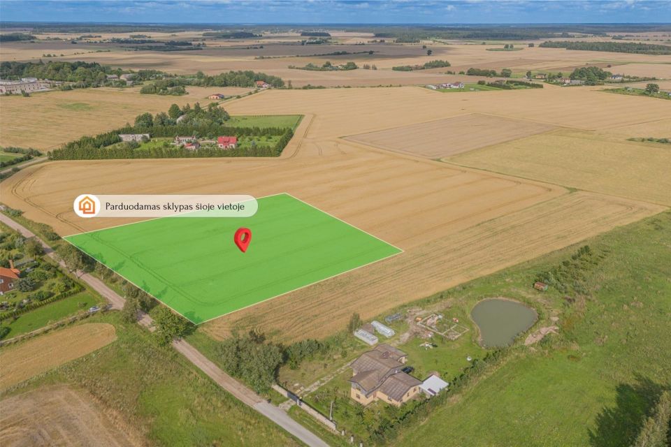 Parduodamas 1,05 ha žemės ūkio paskirties sklypas Plikių miestelyje, Klaipėdos r. sav