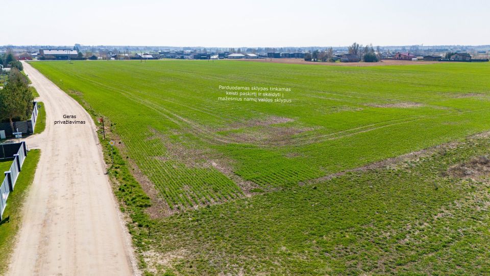 Parduodamas 1,8189 ha  žemės ūkio paskirties sklypas Tautinių g., Dainų k., Šiaulių raj.